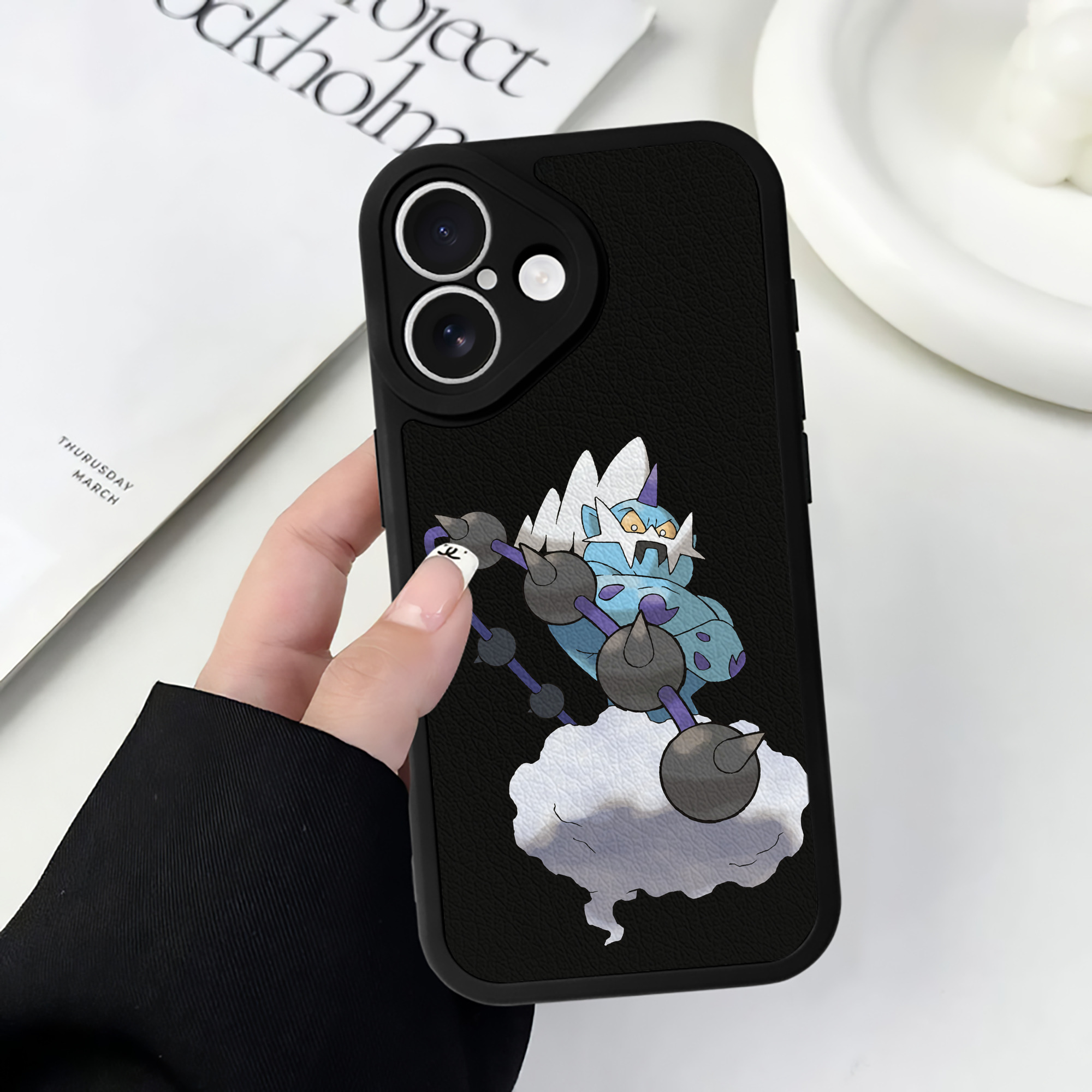 （画像用） ポケットモンスター Pokémon 【iPhone 16シリーズ対応】シリコンスマホケース（レザー調） 材質：シリコン